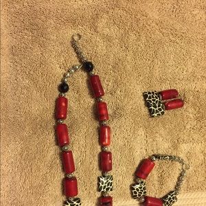 Necklace set